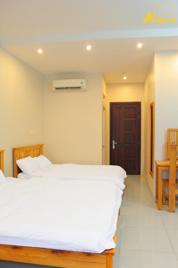 Venus Hotel - 2I1A Bach Dang P2 Tan Binh Ho Şi Min Exterior foto