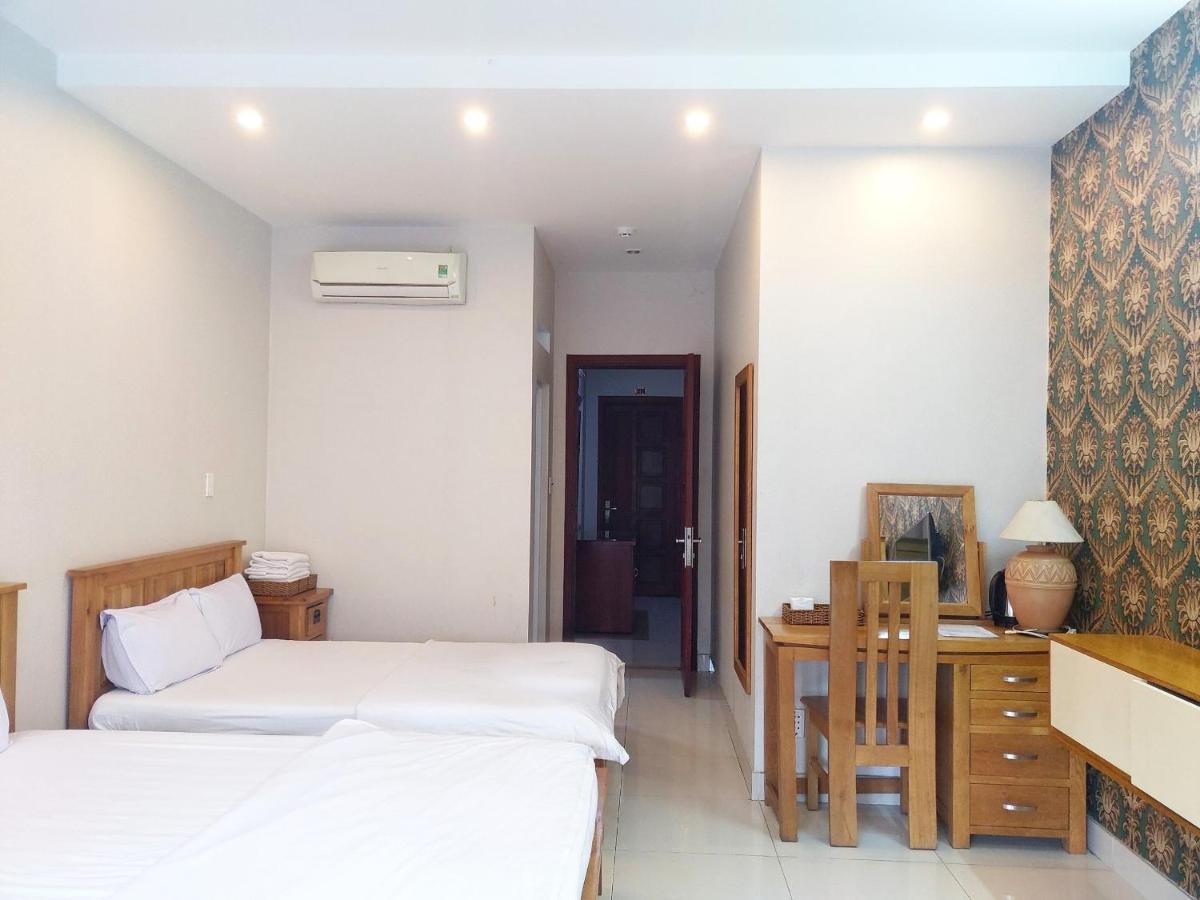Venus Hotel - 2I1A Bach Dang P2 Tan Binh Ho Şi Min Exterior foto